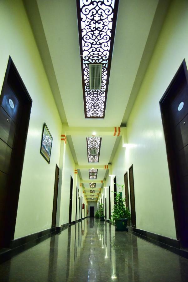 Hotel Blue Sapphire Dar es Salaam Exteriör bild