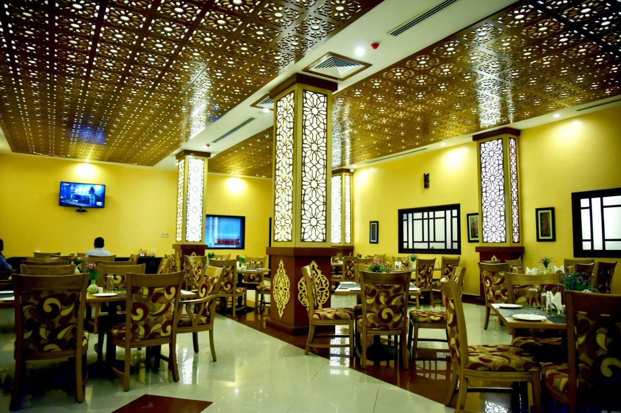 Hotel Blue Sapphire Dar es Salaam Exteriör bild
